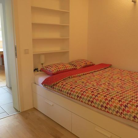 Zentrales 2-Zimmer Apartment ทือบิงเงิน ภายนอก รูปภาพ